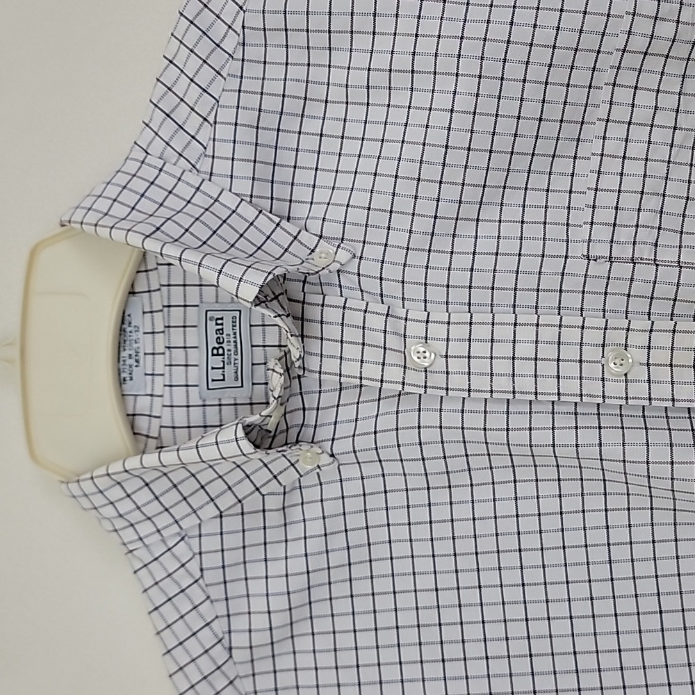 L.L. Bean Off White, Brown & Black Plaid Button Down Shirt Mens S